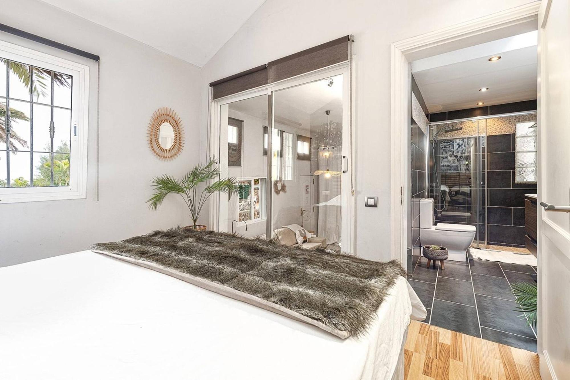 Elegant Bungalow,views,swimming Pool,golf Camp Hotell