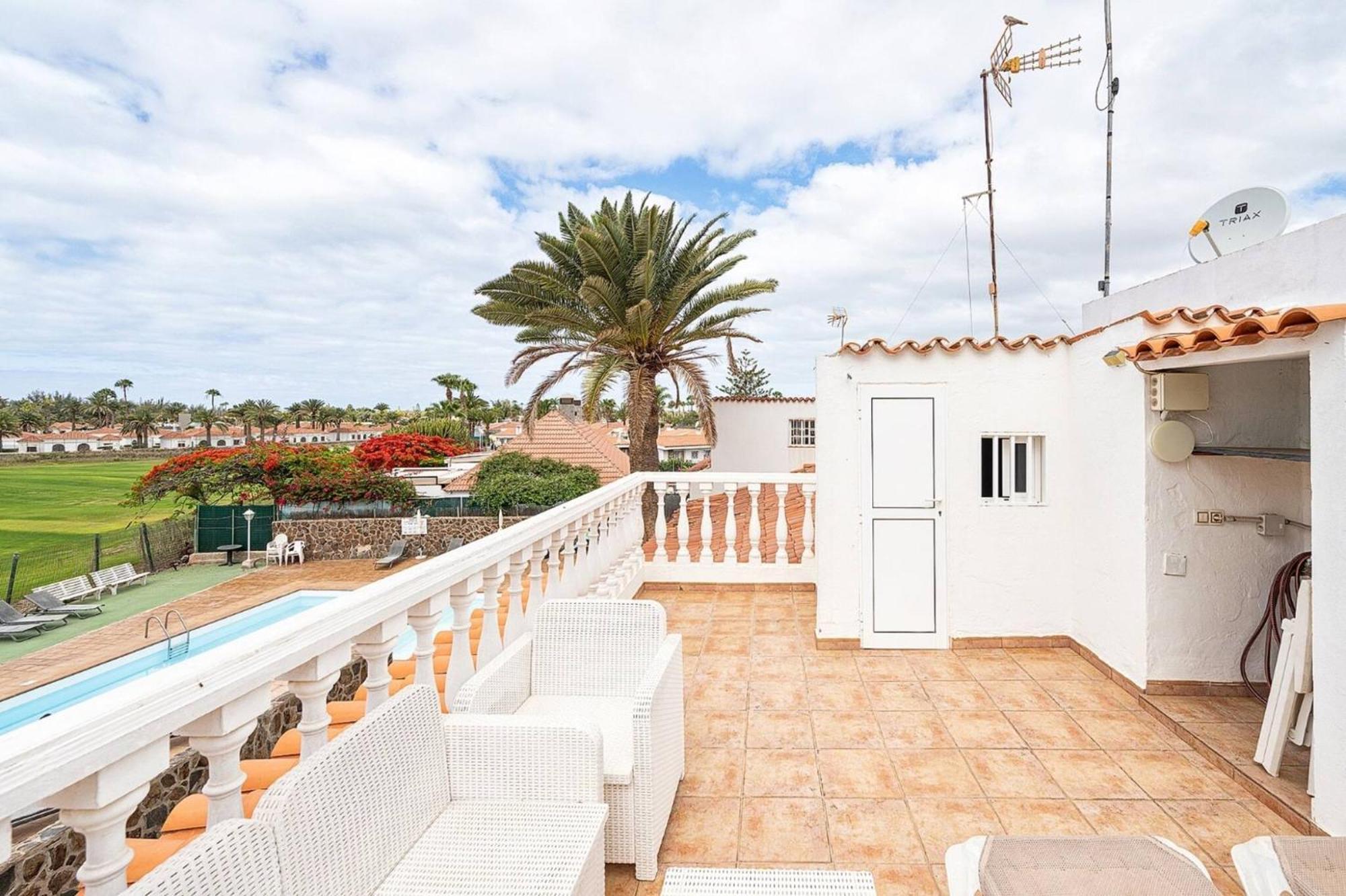 Elegant Bungalow,views,swimming Pool,golf Camp Hotell *